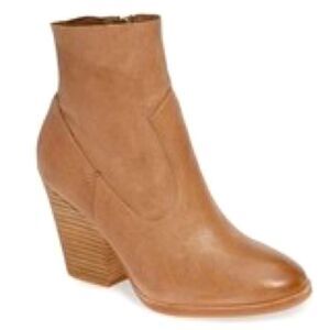 Isola Tan Ankle Boots